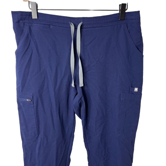 Figs Scrubs Technical Collection Cargo Utility Pants Blue Size Medium 10 Pockets - Picture 3 of 8